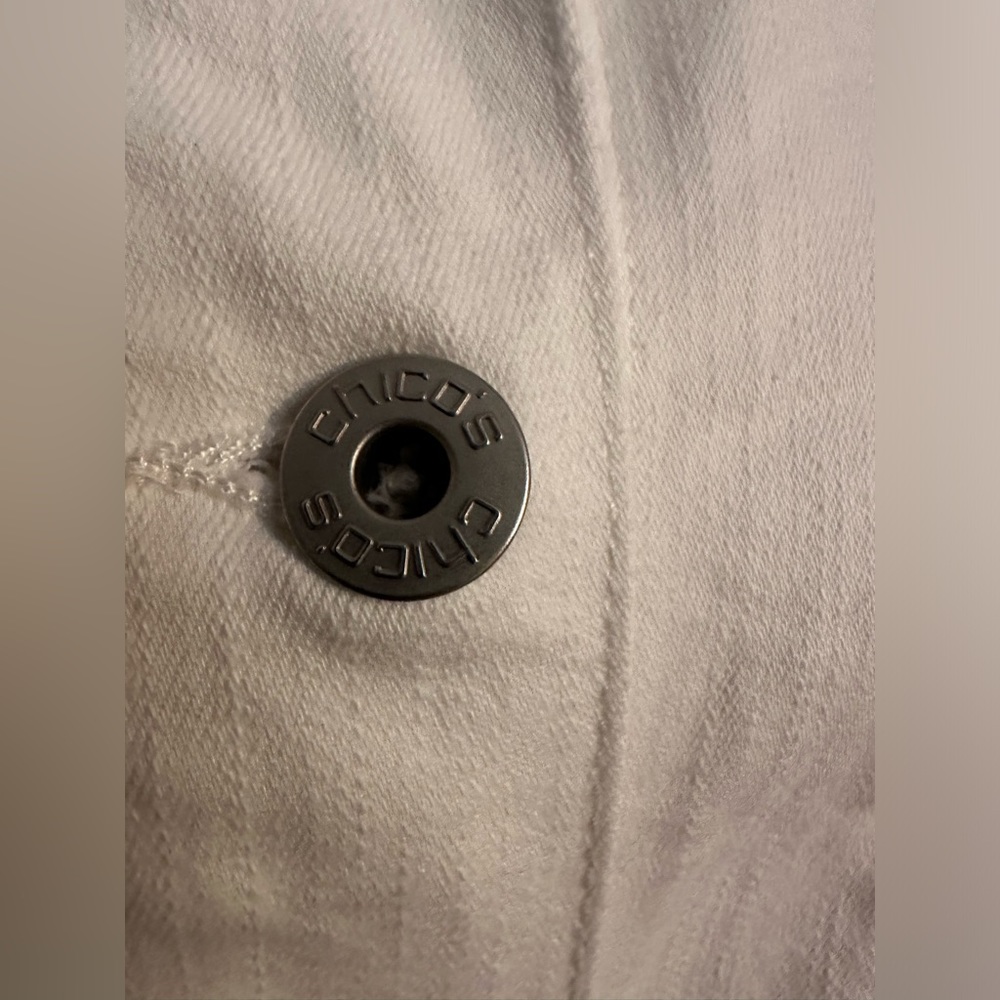 Chico’s White Denim Jacket
Size 3 - Picture 4 of 9